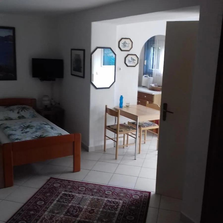Apartment Zora_3 Crikvenica 0*,